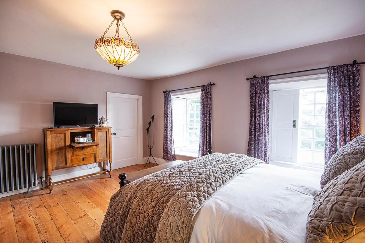 Cusgarne Manor Boutique B&B - Adults Only ทรูโร ภายนอก รูปภาพ